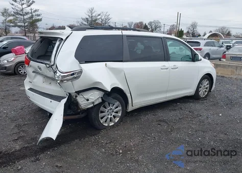 2012 Toyota Sienna Limited 7 Passenger from USA, damaged, VIN 5TDDK3DC6CS032552